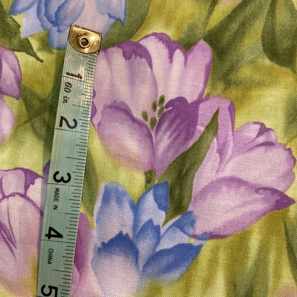Robert Kaufman ‘Watercolor Meadows’ #5290 Fabric - Picture 6 of 7